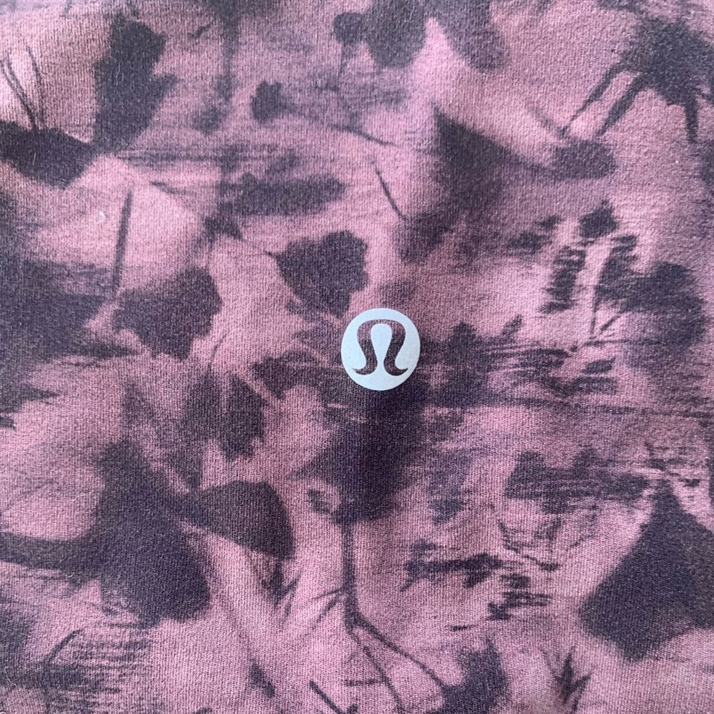 Lululemon Align Crop 21 inch Mini Dusk Floral Antique Bark Black - Picture 10 of 13